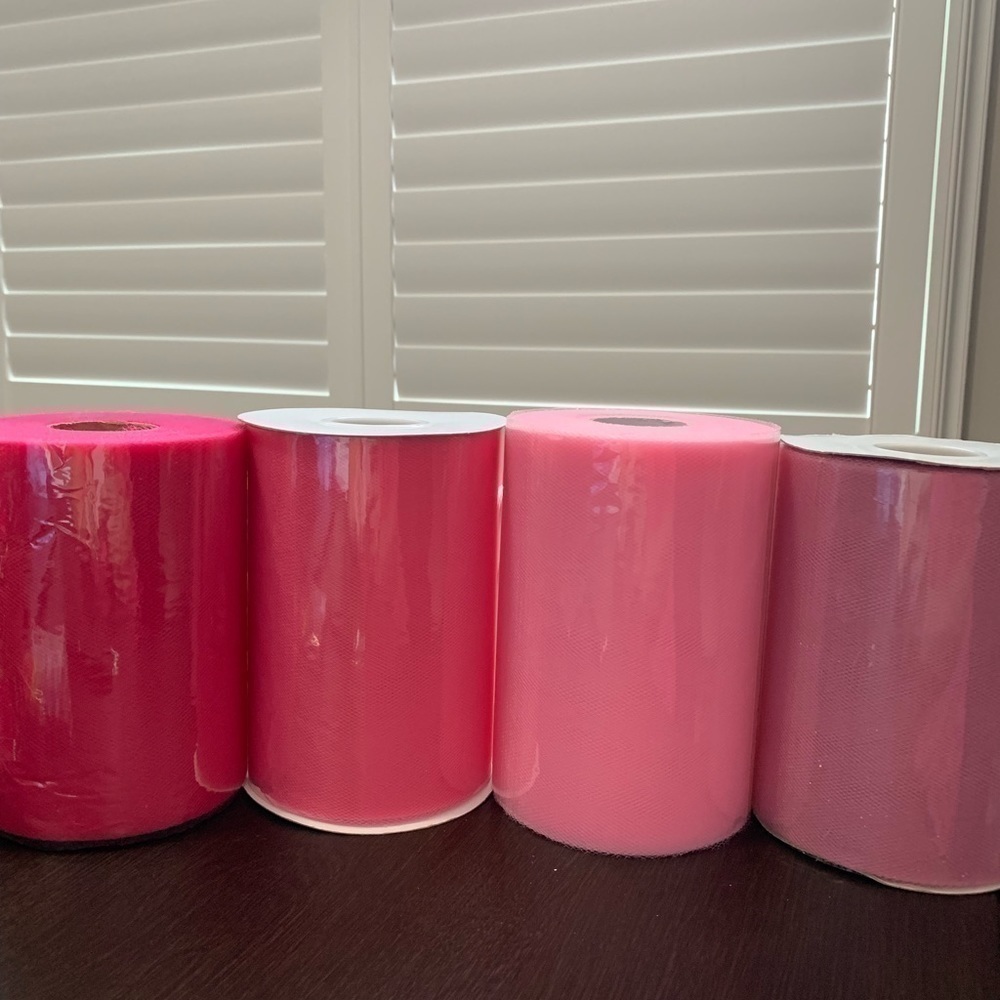 NWT 𝅺4 Extra Large Rolls of Pink 6” Tulle  New